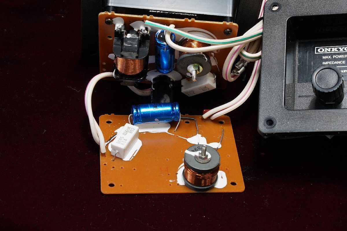 A&P　　　ONKYO：D102AX-NW－2臺：動作品：送料は著払い：（現(xiàn)狀渡）