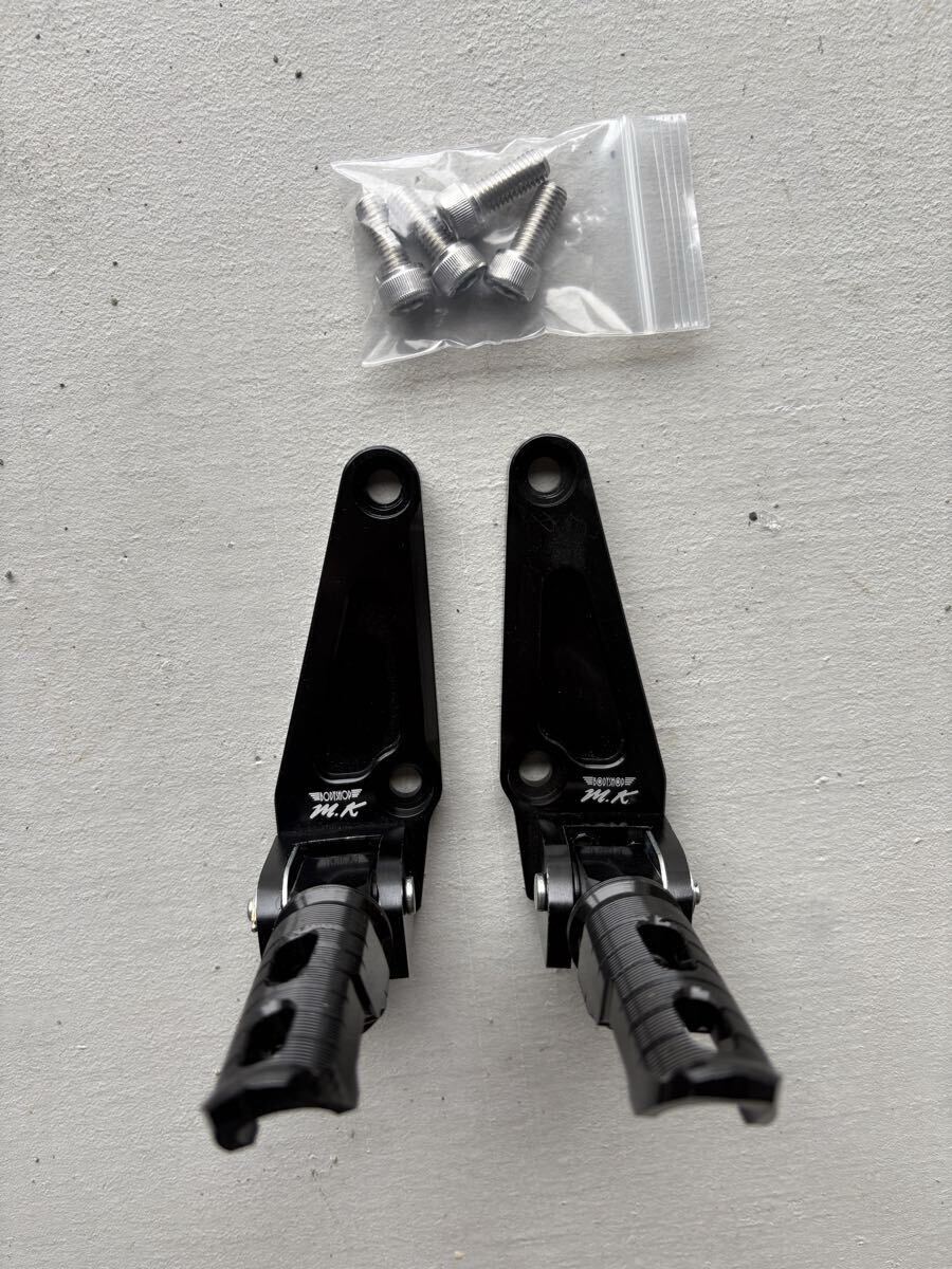 XJR1300　XJR1200 タンデムステップホルダー/ブラックステップ 新品未使用_画像1