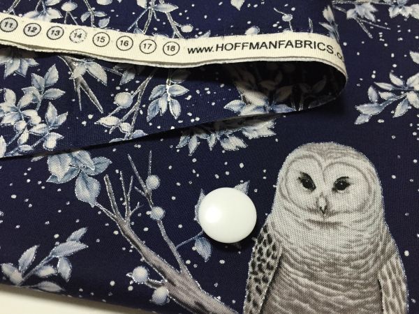 EA-99 布時間◆ USA「HOFFMAN」108㎝ × 90㎝ 雪景色 ミミズク ? 小枝 紺&シルバー_画像4