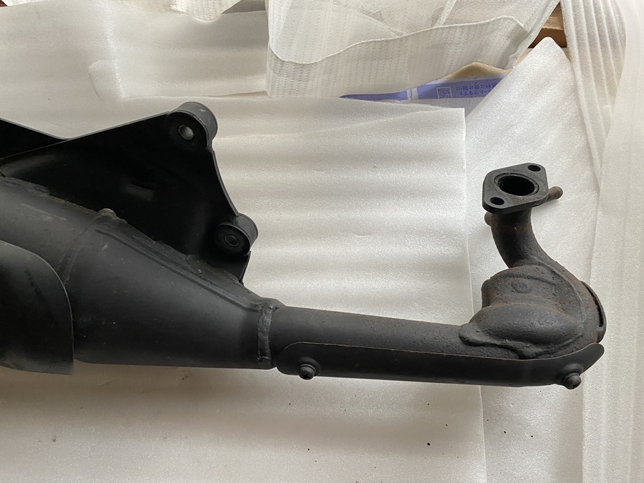 美品 SUZUKI スズキ アドレス V100 純正 マフラー CE13A チャンバー CE11A_画像2