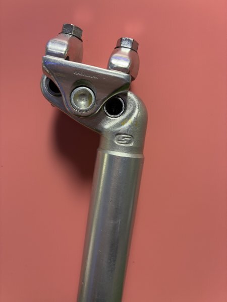 ☆SP23 志宝館◇中古使用品◇競輪◇ピスト◇シートポスト◇スギノ◇マイティー◇溝なし◇口径26.8ミリ◇Ｗ30◇長さ約167ミリ◇ＮＪＳ刻印_画像4