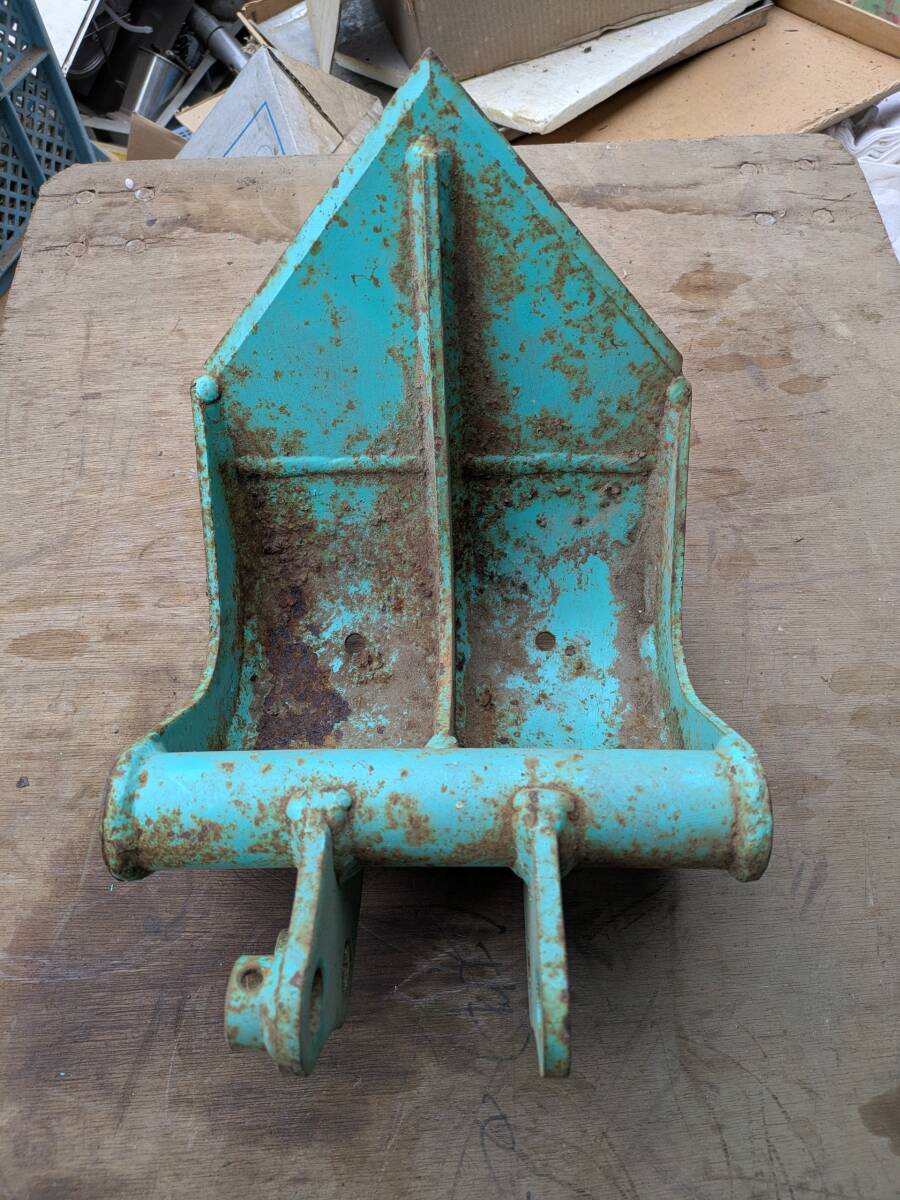 NO.89 ユンボ バケット ピン穴21㎜ ピッチ60㎜ 内幅70㎜  中古_画像2