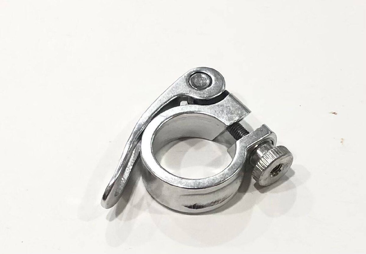シートクランプ クイックリリース式 28.6mm用 自転車 シートポストクランプ スムーズレバー 軽量アルミ 34g シルバー_画像1