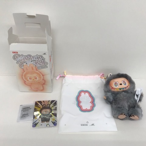 4275 POP MART THE MONSTERS Big into Energy 前方高能系列 ポップマート ラブブ ぬいぐるみ フィギュア 1/72 シークレット_画像1
