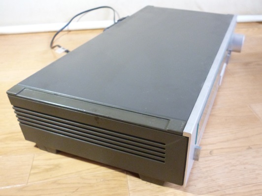 No.268 ■FM/AMチューナー ■SANSUI サンスイ T-5001 中古_画像3