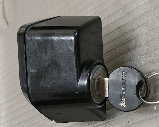 ブリヂストン【キーアッセンブリ　2014年】アンジェリーノ　中古　BRIDGESTONE アシスト自転車部品　動作確認済　カギ　鍵　Angelino_画像7