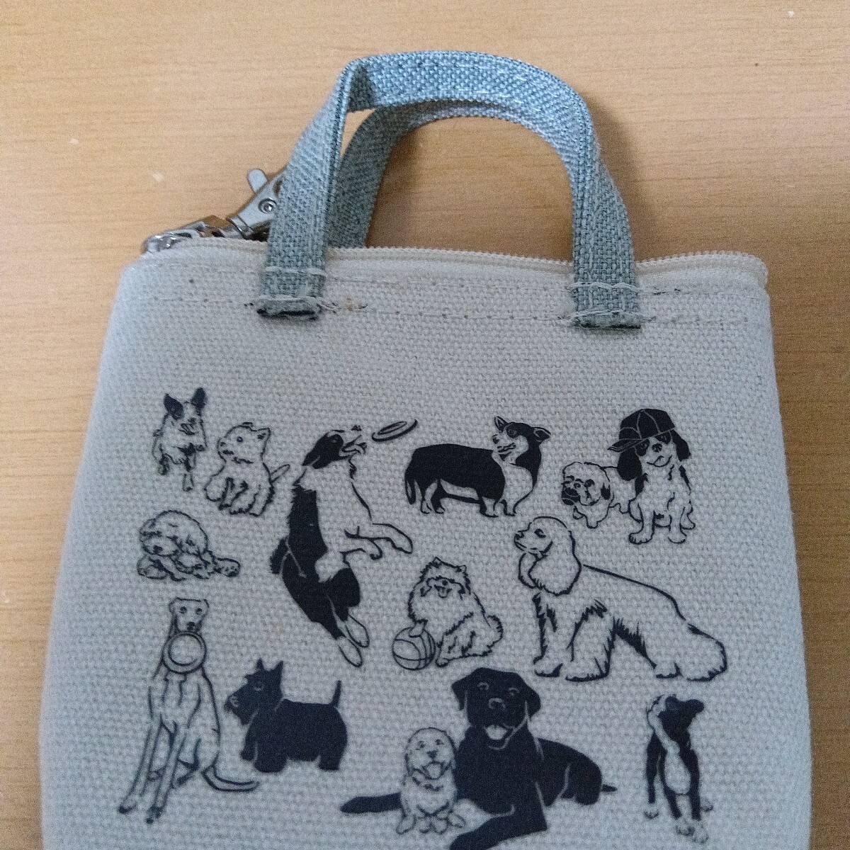 カルディ KALDI いぬの日 犬 ミニバック コレクション 限定品 小物入れ 未使用 札なし ポーチ_画像4