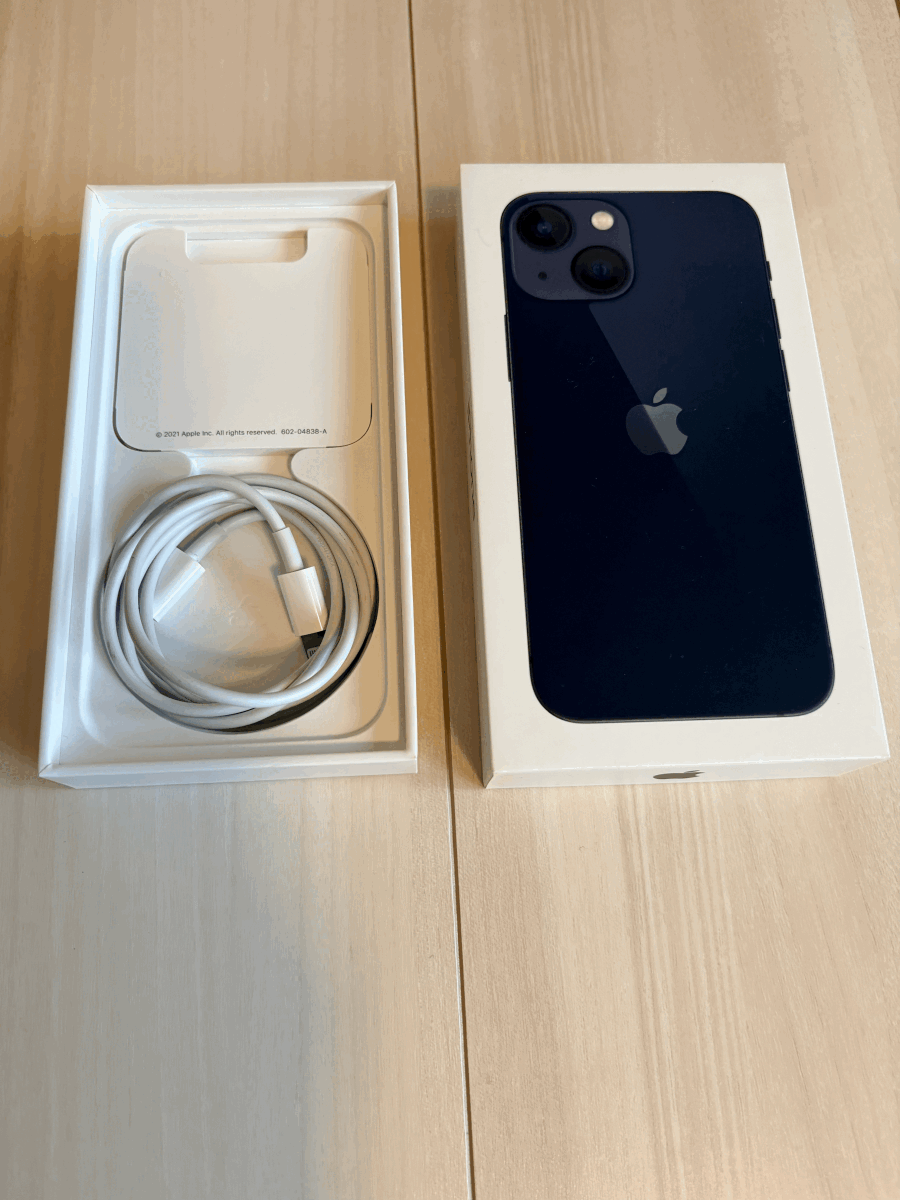 iphone13mini 128GB midnight バッテリー69%純正ケース付き_画像1