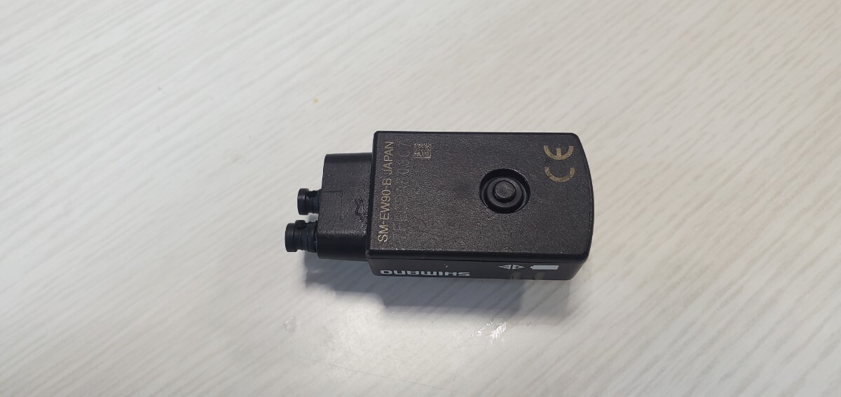 SHIMANO Di2 SM-EW90-B 5ポート　中古_画像1