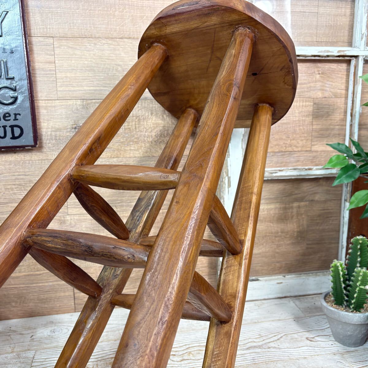送料無料、オールドチーク天然無垢材ウッド丸木脚ハイスツール、カウンターチェア、天然木ナチュラルウッド、木製イス、椅子チェア_画像9
