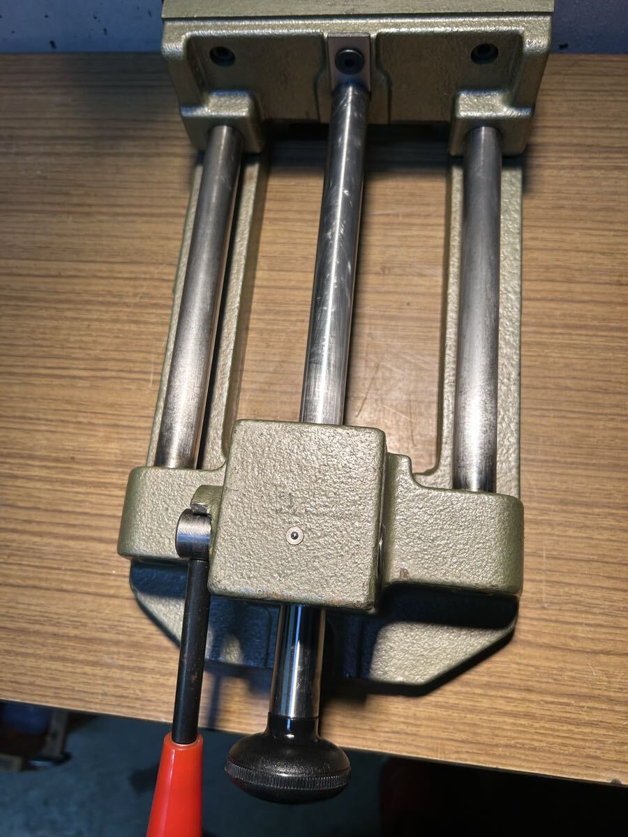 トラスコ クイックバイスF型200mm FQ−200_画像1