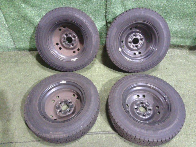 ☆ 2024年製 145/80R12 スタッドレスタイヤ ダンロップ WINTERMAXX LV01 社外品 12インチ スチールホイール 4本 中古品 KJ45 ：6E1 ☆_画像7