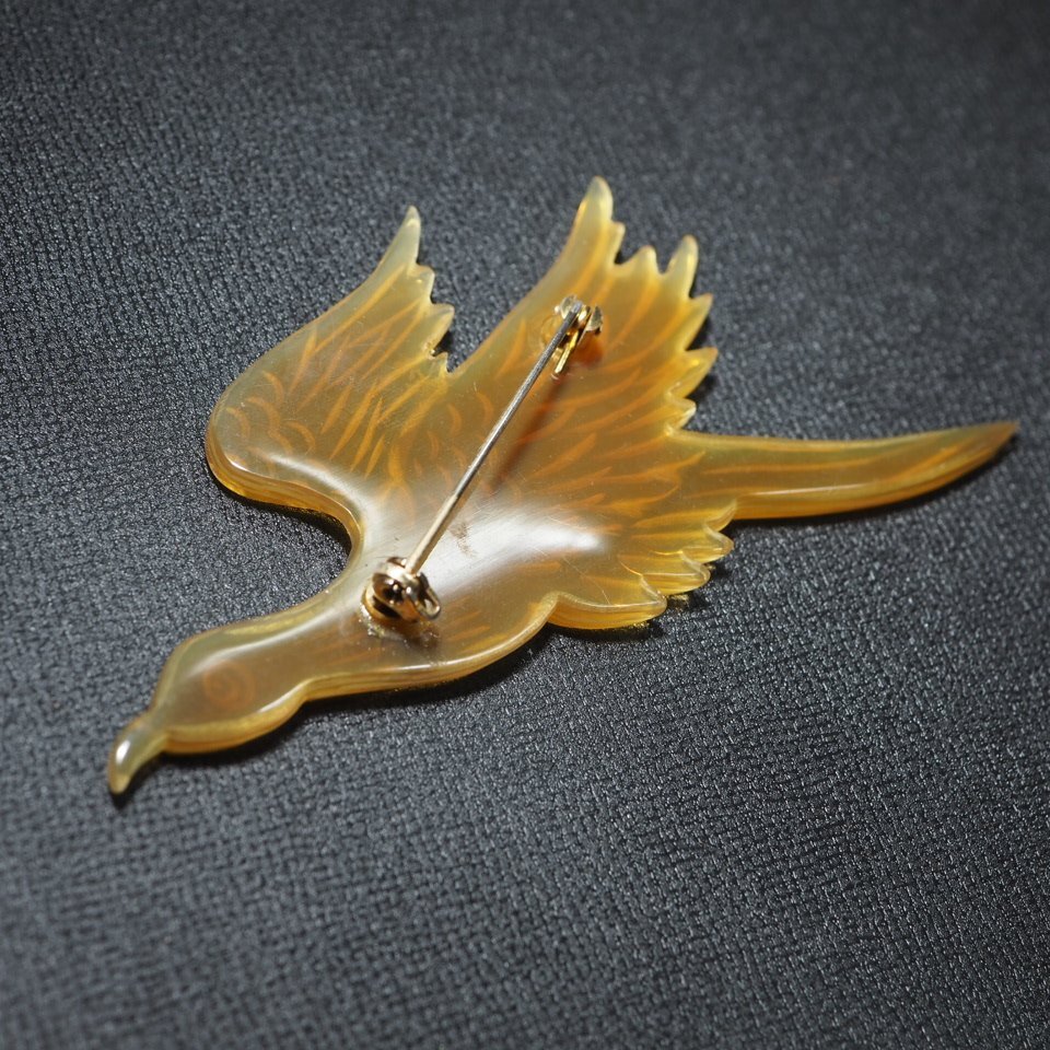 ◆即決あり◆ べっ甲風 ブローチ 鳥 モチーフ アクセサリー 婦人 バッジ アクセサリー 服飾雑貨 「00000」_画像3