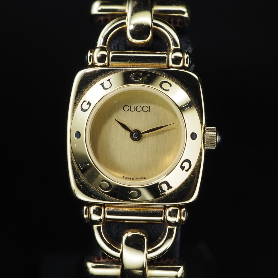 ◆1円～◆ GUCCI グッチ 6300L ホースビット GP/革 QZ 電池交換済み ゴールドカラー 箱 保 レディース 腕時計 「27803」_画像2