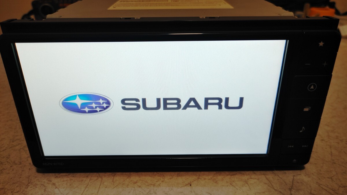 ★☆彡スバル純正 NSZN-W70D 7インチワイド 地図19年 フルセグ DVD Bluetooth USB_画像1