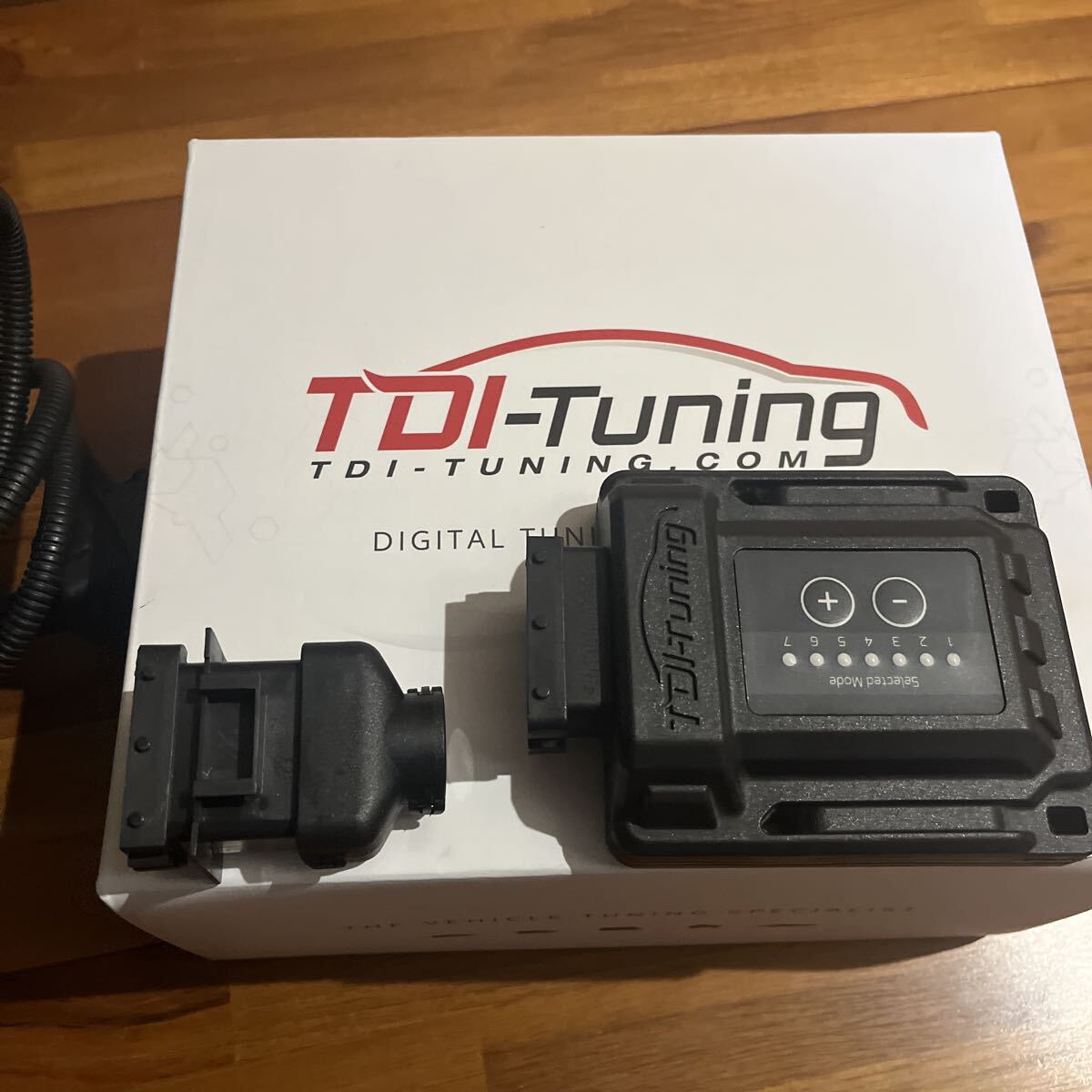 ハイエース　サブコン CRTD4 TDI TDIチューニング チューニングボックス レースチップ_画像3