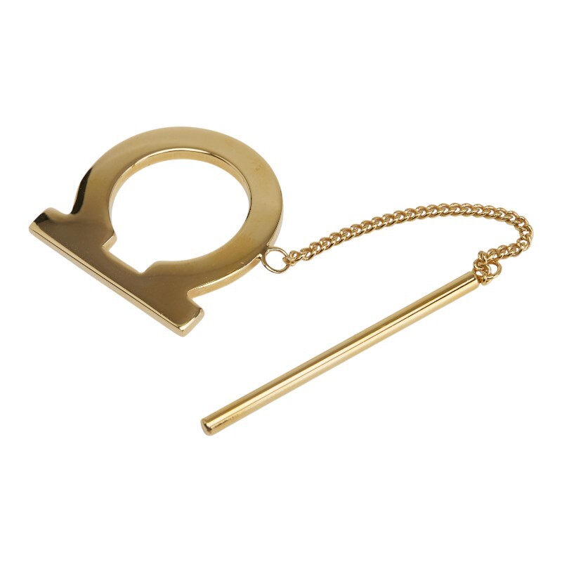  Salvatore Ferragamo gun chi-ni шарф кольцо Gold металлизированный женский Salvatore Ferragamo [ б/у ]