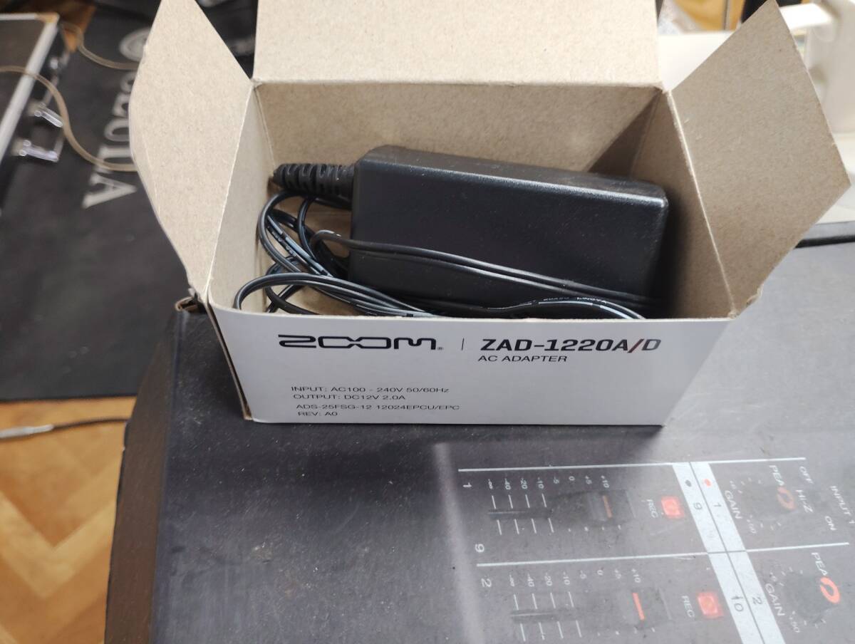 ZOOM R20 マルチトラックレコーダー　MTRになります。_画像6