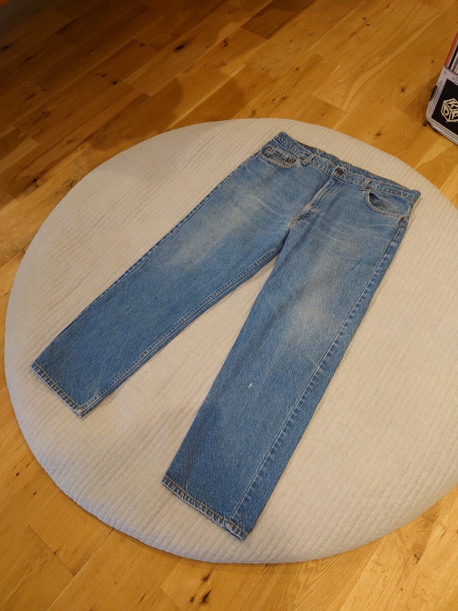ビッグサイズ 90s ビンテージ リーバイス 505 ジーンズ Levi's アメリカ製 赤タブ 1998年10月生産 サイズ W40 L30_画像2