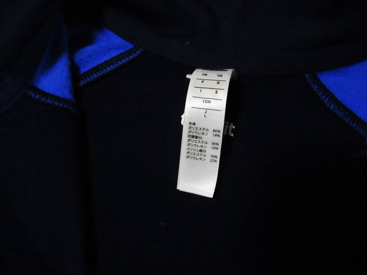 美品・アディダスCLIMA WARM tech fit・ハーフジップ長袖シャツ・紺色・サイズL_画像2
