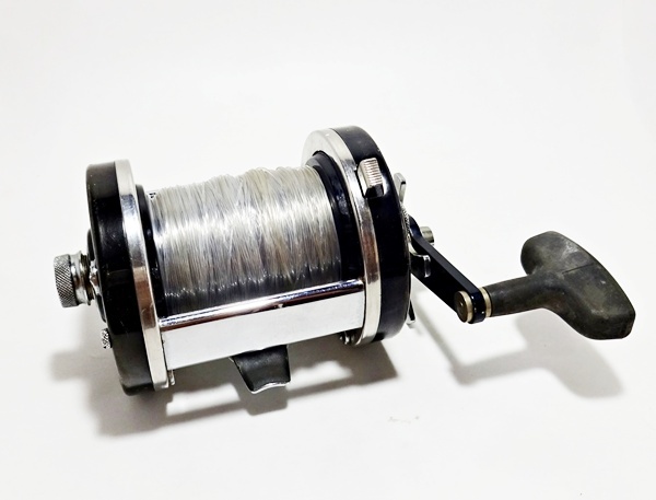 アブ Ambassadeur アブアンバサダー 10000C 大型リール 石鯛 底物 クチジロ クエ (アラ) 巨鯉 青物 ジギング_画像4