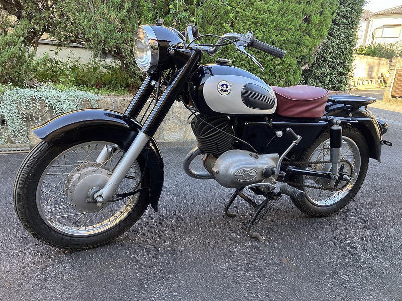 クインロケット 200Ｒ 1958年式 レストア書類有り