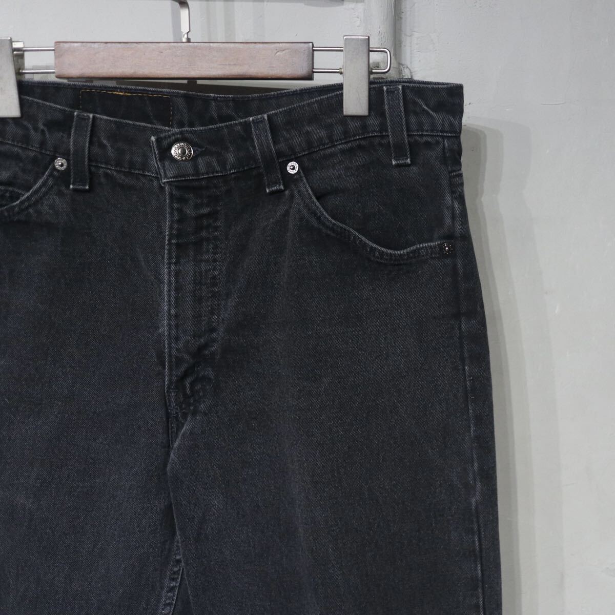【即決】90s Levi's 550 リーバイス ブラック デニムパンツ 後染め 黒 USA アメリカ製 古着 W34_画像1