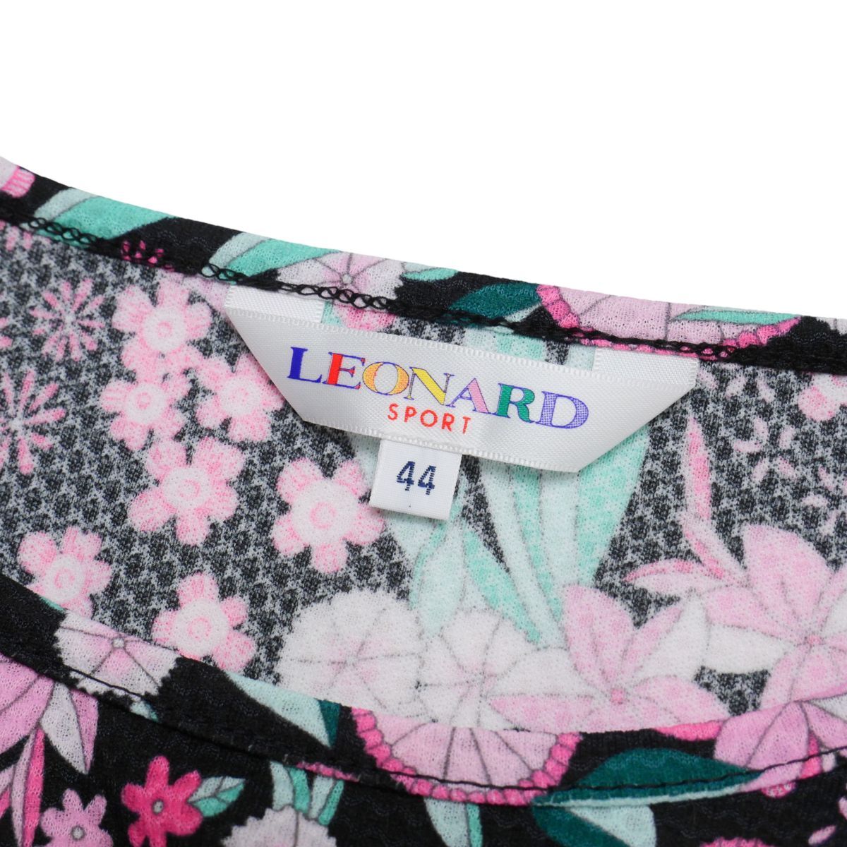TJ4693☆レオナールスポーツ LEONARD SPORT 花柄 長袖カットソー チュニック プルオーバー 和柄 ブラック×ピンク系 サイズ44_画像5