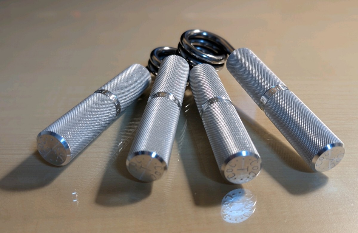 キャプテンズ・オブ・クラッシュ ハンドグリッパー トレーナー coc / T (100 lb. 約45kg) 【2個】_画像3