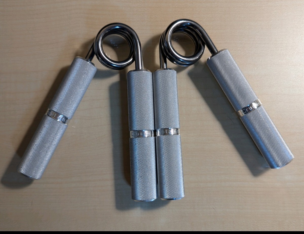 キャプテンズ・オブ・クラッシュ ハンドグリッパー トレーナー coc / T (100 lb. 約45kg) 【2個】_画像1