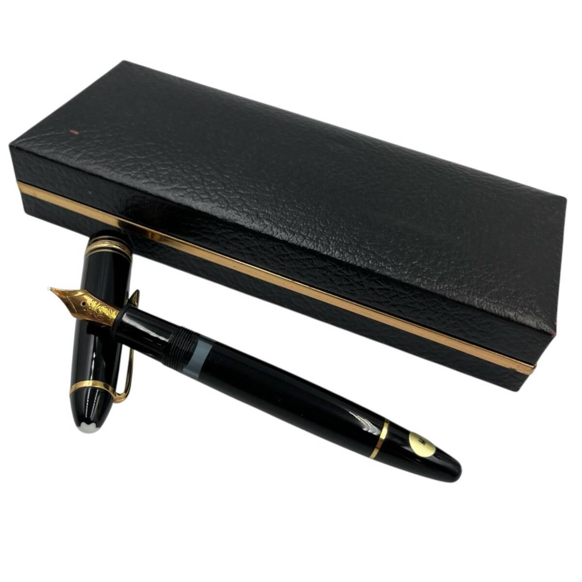MONTBLANC モンブラン マイスターシュテック 万年筆 4810 M ペン先 14C 585 ブラック NO.146 筆記未確認