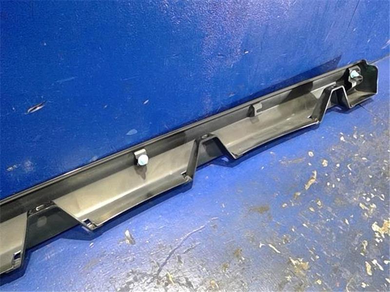 スズキ 純正 エブリィ 《 DA17W 》 右サイドスポイラー 77210-64P50-ZVD P60403-25015204_画像5