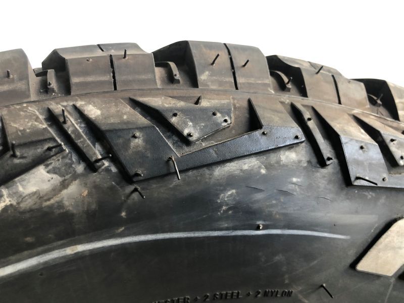  супер-скидка б/у шина LT215/70R16 107/105Q MONSTR( Monstar ) MUD WARRIOR 22 год производства 2 шт 