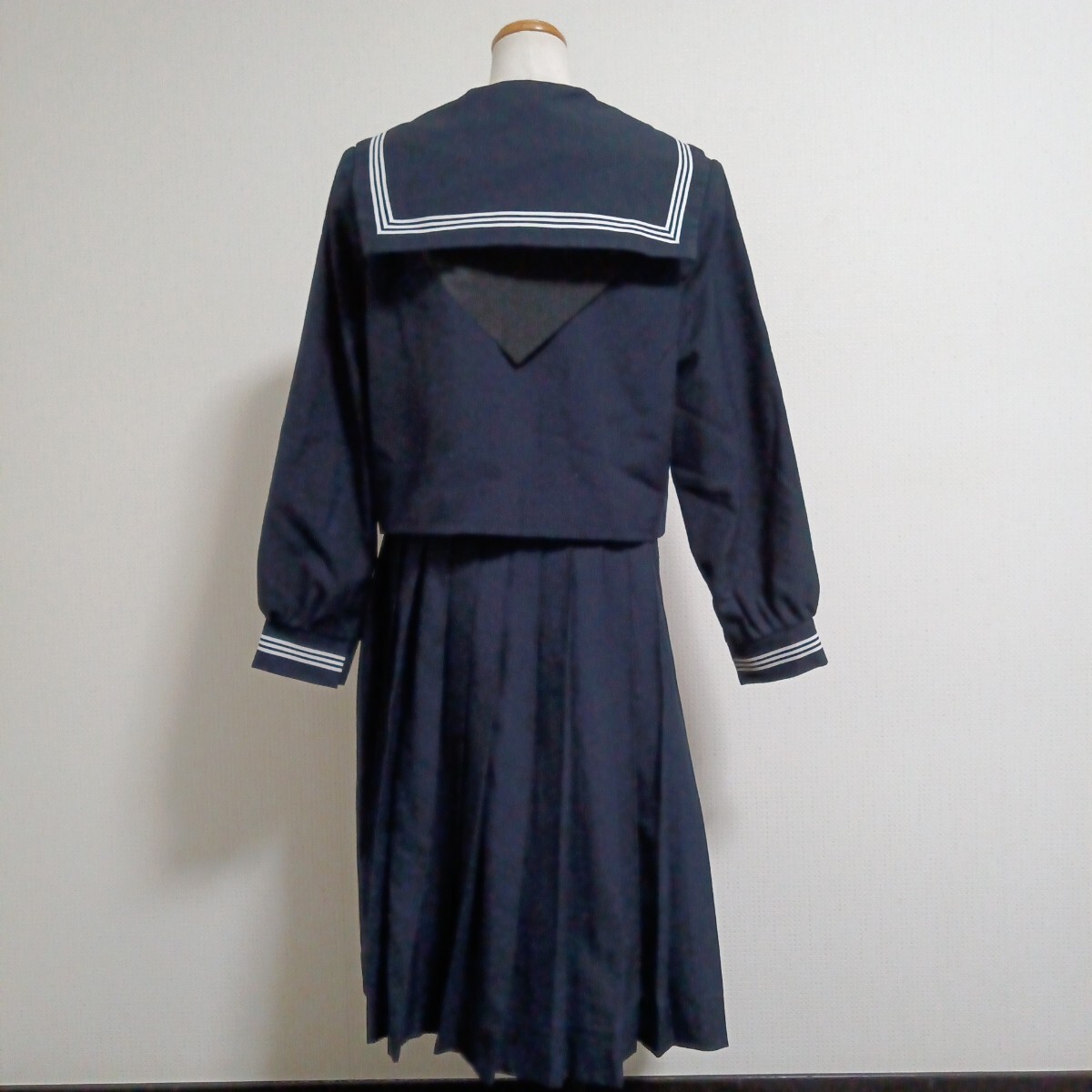 中学校 制服 セーラー服スカート W66丈70 SE2022の画像3