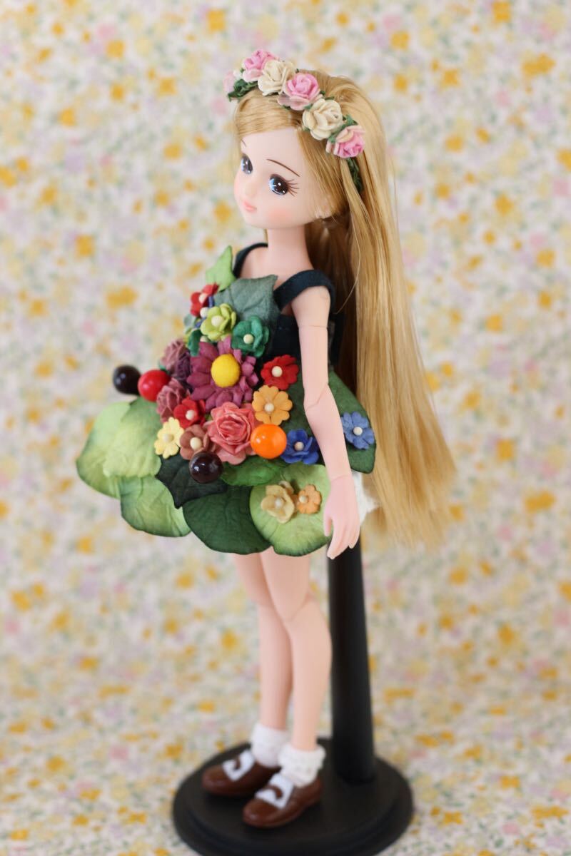 海外ディーラー様製 お花のドレス・カチューシャセット お洋服 ドレス アウトフィット☆リカちゃん ピュアニーモ ruruko 1/6サイズ着物_画像4