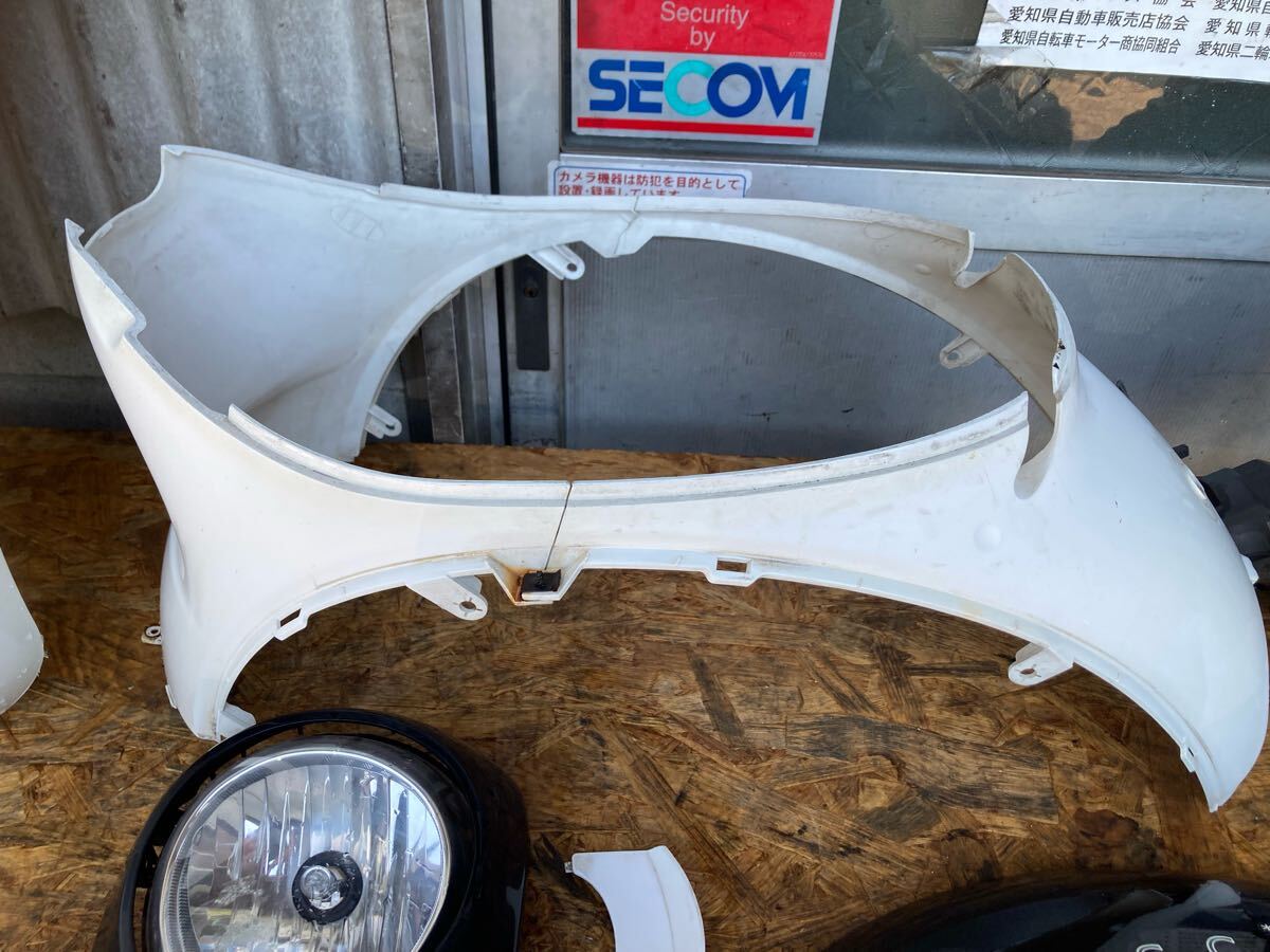 60067■ ホンダ クレアスクーピー AF55 (131番台〜) 外装 インナーレッグ フロント カウル サイド カバー モール フェンダー セット 下_画像5