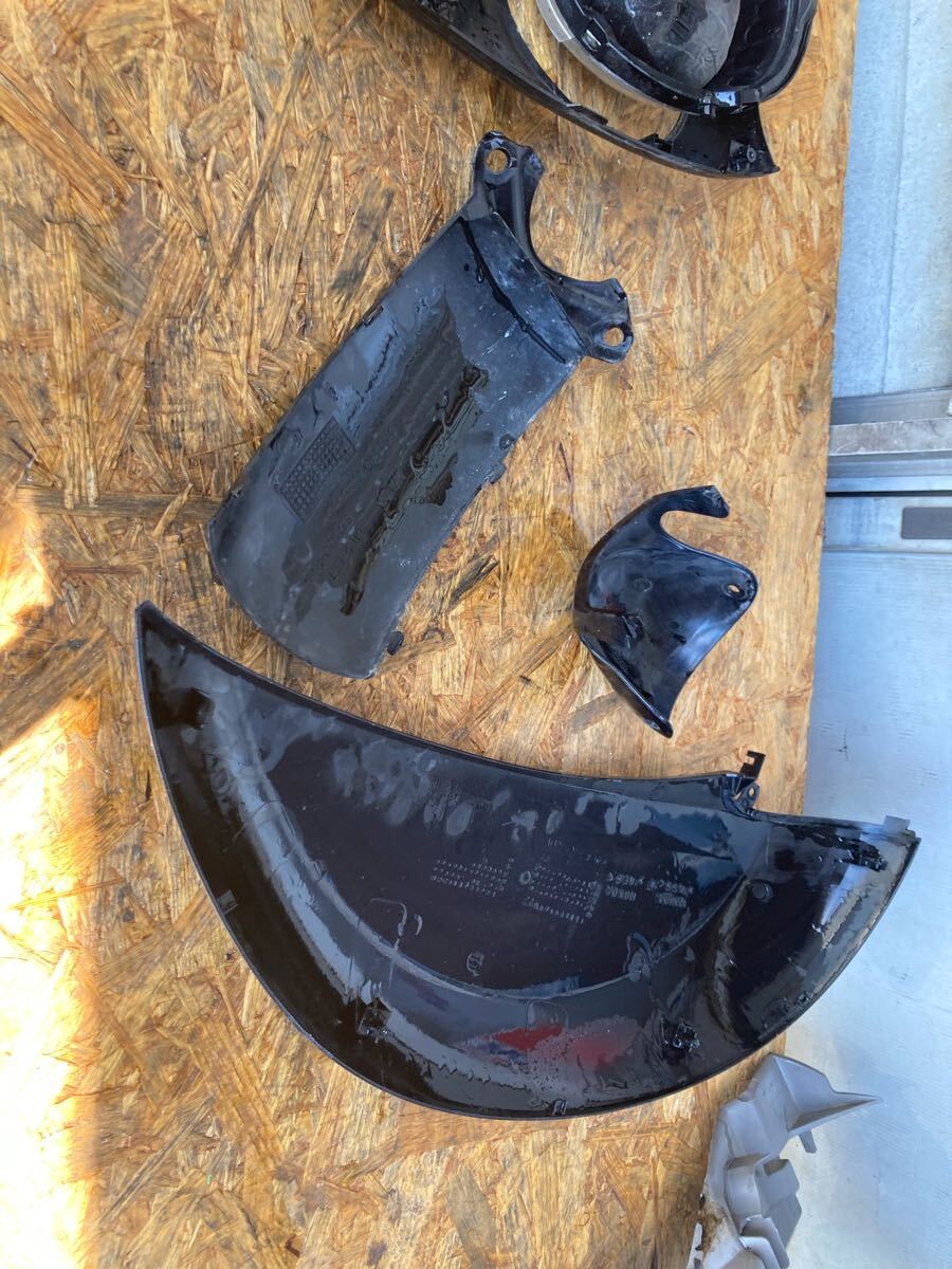 60067■ ホンダ クレアスクーピー AF55 (131番台〜) 外装 インナーレッグ フロント カウル サイド カバー モール フェンダー セット 下_画像10