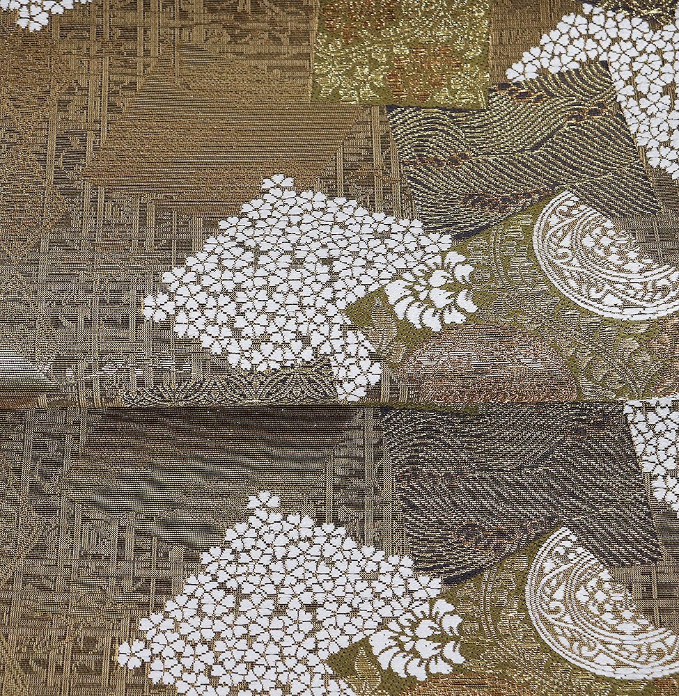 岡文織物謹製 礼装用 西陣織袋帯 正絹 緑 金 抹茶色 紫 白 華文 唐花 七宝文 桜菱文 金箔 色紙文 Lサイズ F8355 未使用品 送料無料_画像7