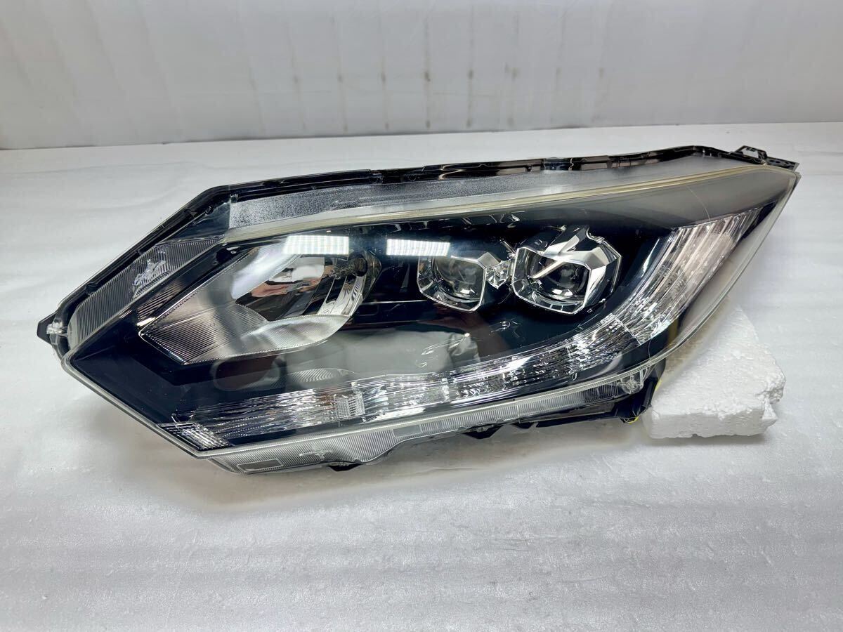 S-4972 ヴェゼル ハイブリッド 左 ヘッドライト LED RU3 前期 中期 KOITO 100-62164 打刻:11 HONDA 純正 10.13@佐_画像2
