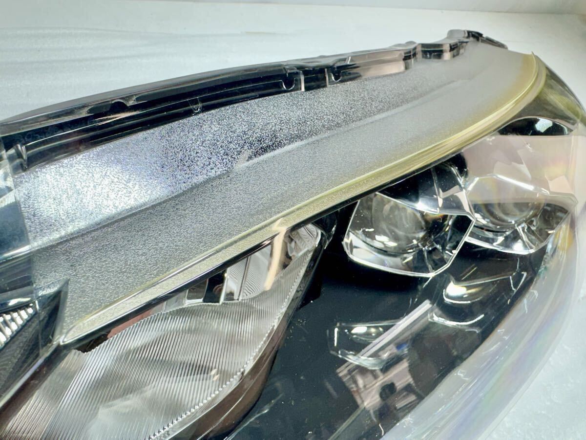 S-4972 ヴェゼル ハイブリッド 左 ヘッドライト LED RU3 前期 中期 KOITO 100-62164 打刻:11 HONDA 純正 10.13@佐_画像4