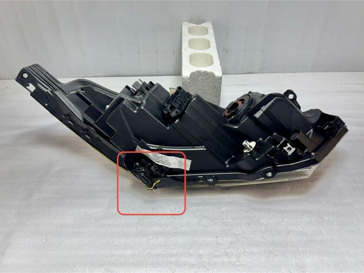 S-4972 ヴェゼル ハイブリッド 左 ヘッドライト LED RU3 前期 中期 KOITO 100-62164 打刻:11 HONDA 純正 10.13@佐_画像8