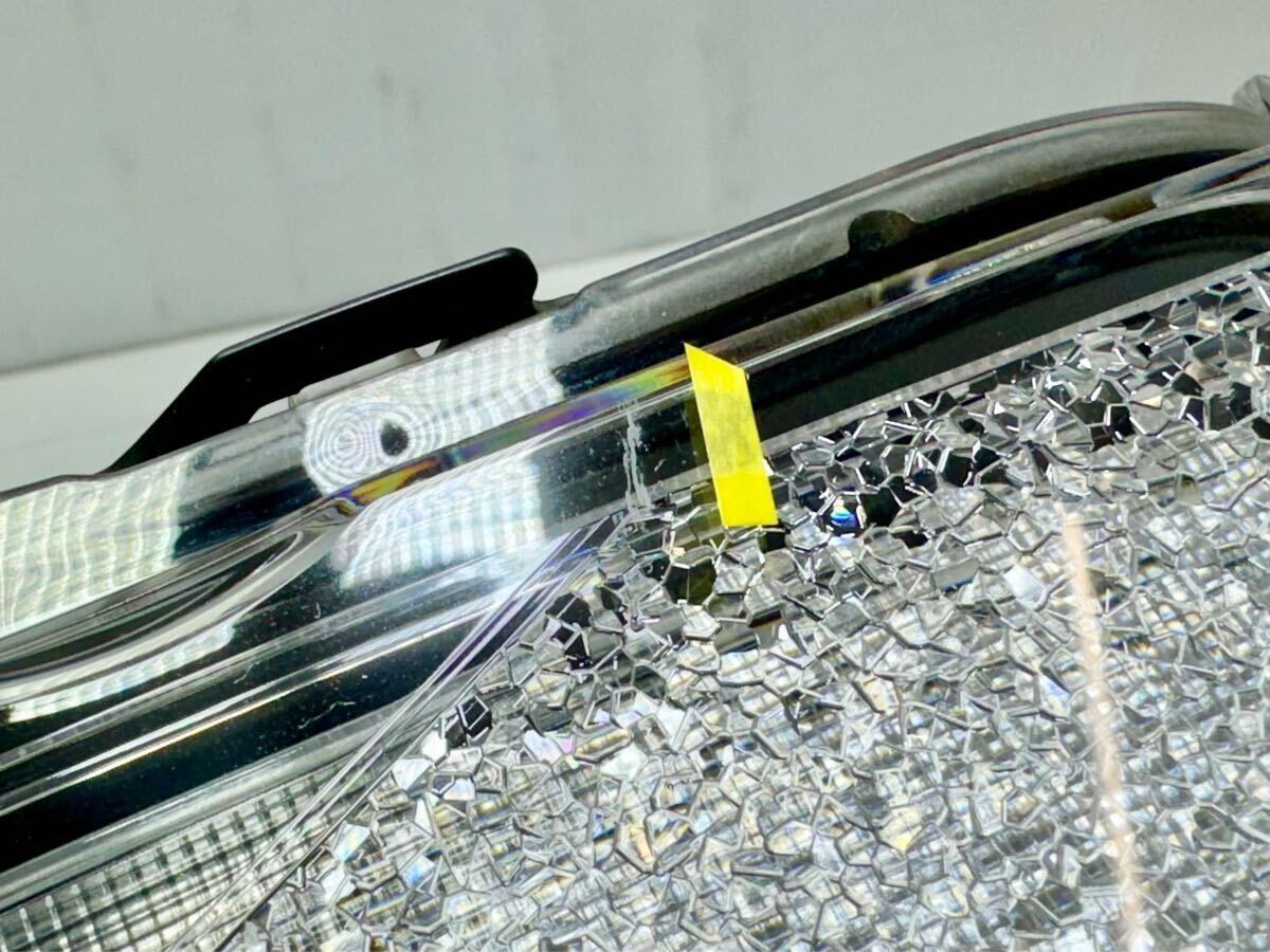 S-4315 ヴォクシー 右 デイライト LED ZWR90W MZRA90W 812A0-V1010 TOYOTA 純正 4.28@AM_画像3