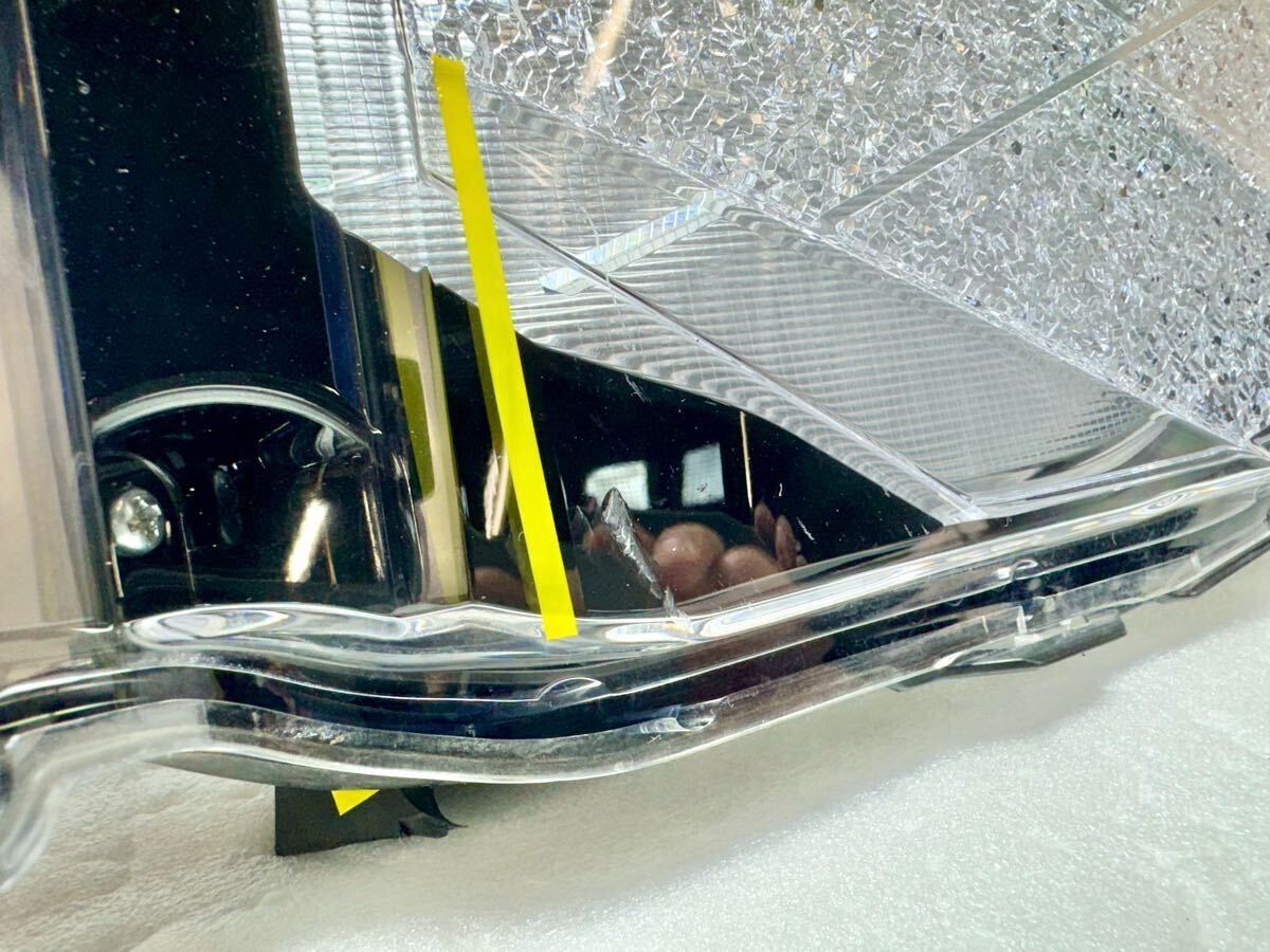 S-4315 ヴォクシー 右 デイライト LED ZWR90W MZRA90W 812A0-V1010 TOYOTA 純正 4.28@AM_画像5