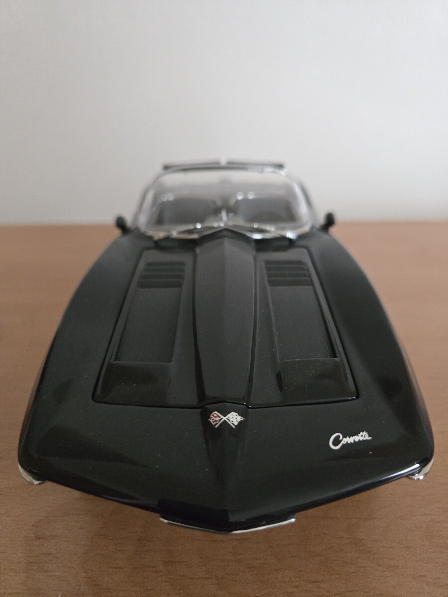 Chevrolet　Mako Shark 1/18　UT ltd製　ミニカー_画像3