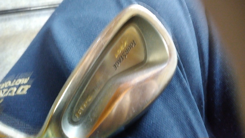 人気のV301アイアンは飛びます!!　7番のみJPXアイアンです。_画像3