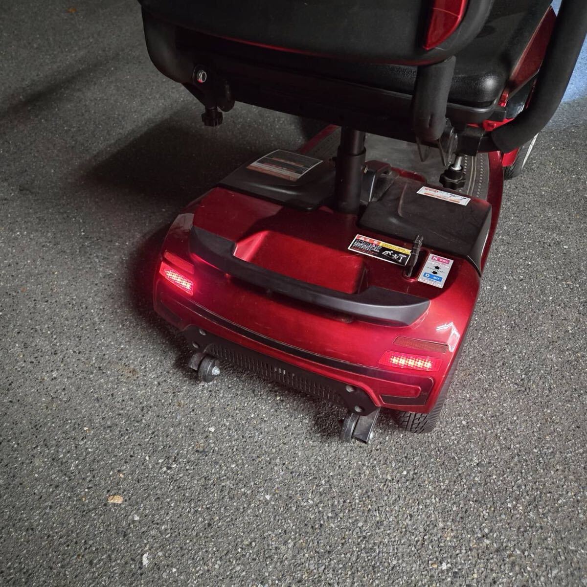 【動作確認済み】HAIGE ハイガー産業 シニアカー HG-DWAC01S 電動カート ライト点灯 取扱説明書付き 中古 美品 埼玉県直接引取り_画像9