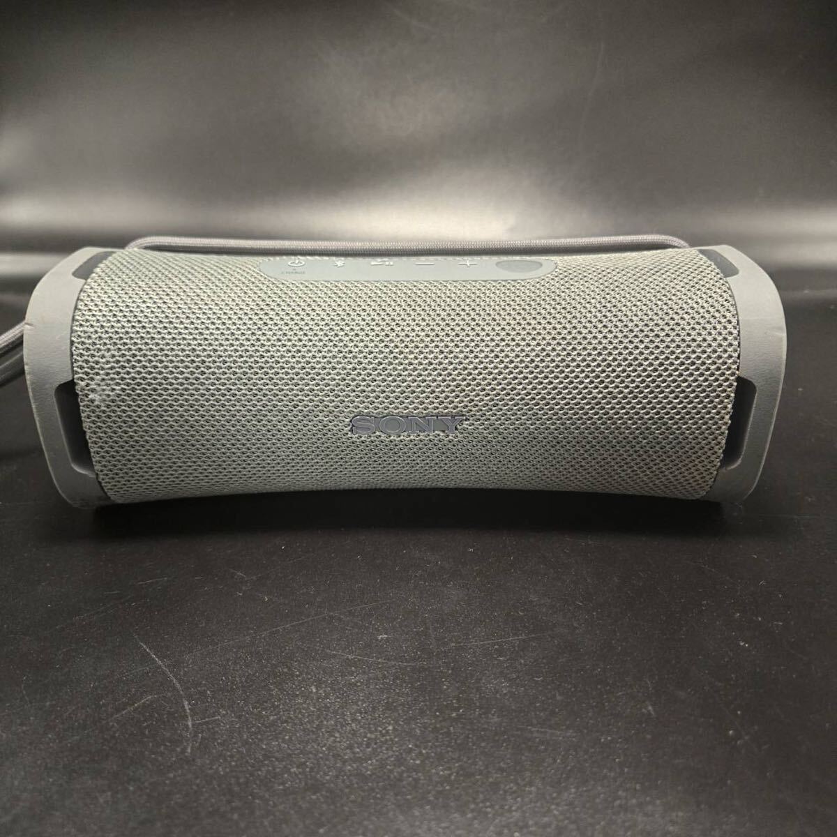 SONY ULT FIELD 1 ワイヤレススピーカー グレー 中古良品 Bluetooth 防水防塵 IP67 ULTボタン搭載_画像3