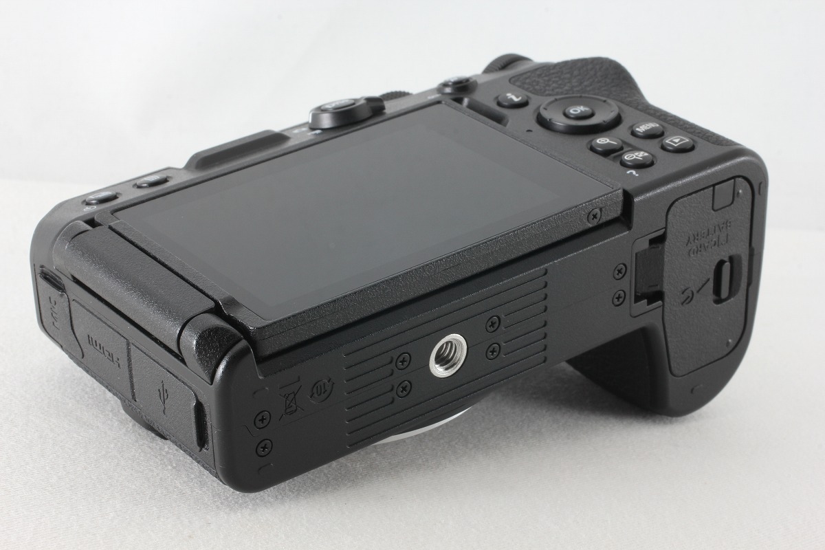 ◆新品同様◆ニコン Nikon Z30 16-50 VR レンズキット ブラック 付属品完備 元箱 ミラーレスカメラ◇M48691_画像9