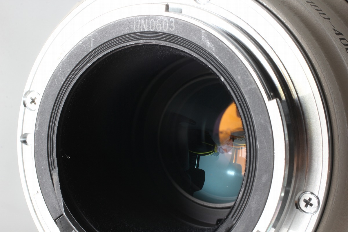 ◆超極上美品◆キヤノン Canon EF 100-400mm F4.5-5.6L IS USM 付属品満載 元箱◇M48740_画像6