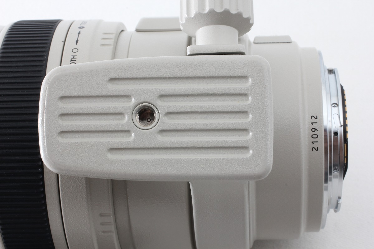 ◆超極上美品◆キヤノン Canon EF 100-400mm F4.5-5.6L IS USM 付属品満載 元箱◇M48740_画像8